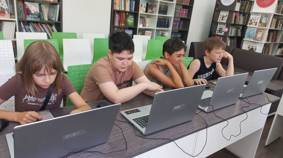 В Астраханской области откроют три детских культурно-просветительских центра